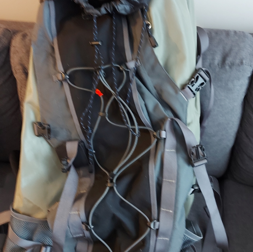 Outdoor back pack